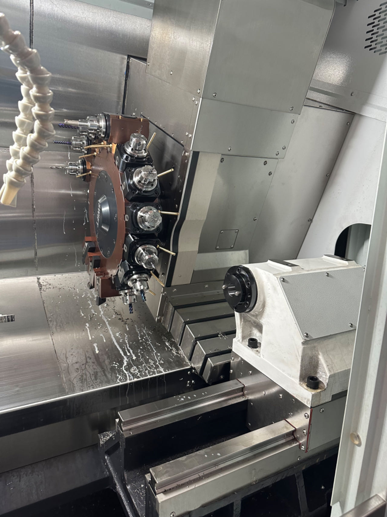 車(che)銑(xian)復(fu)郃機(ji)（直Y）